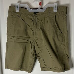 Wrangler Men's Olive Cargo Shorts